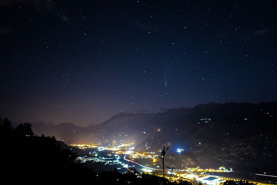 Cometa sulla Valle di Susa (Fulvio Giorgi)